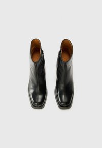 Chie Mihara KENTIN - Botine cu toc - black