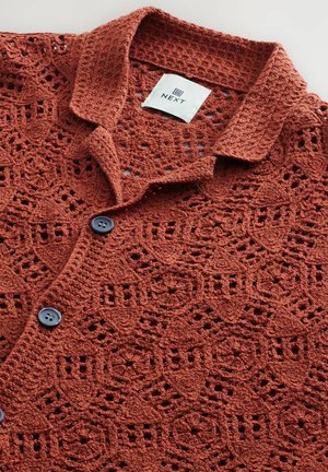 Next RELAXED FIT RICH SHORT SLEEVE WITH CUBAN COLLAR - Marškiniai - rust red