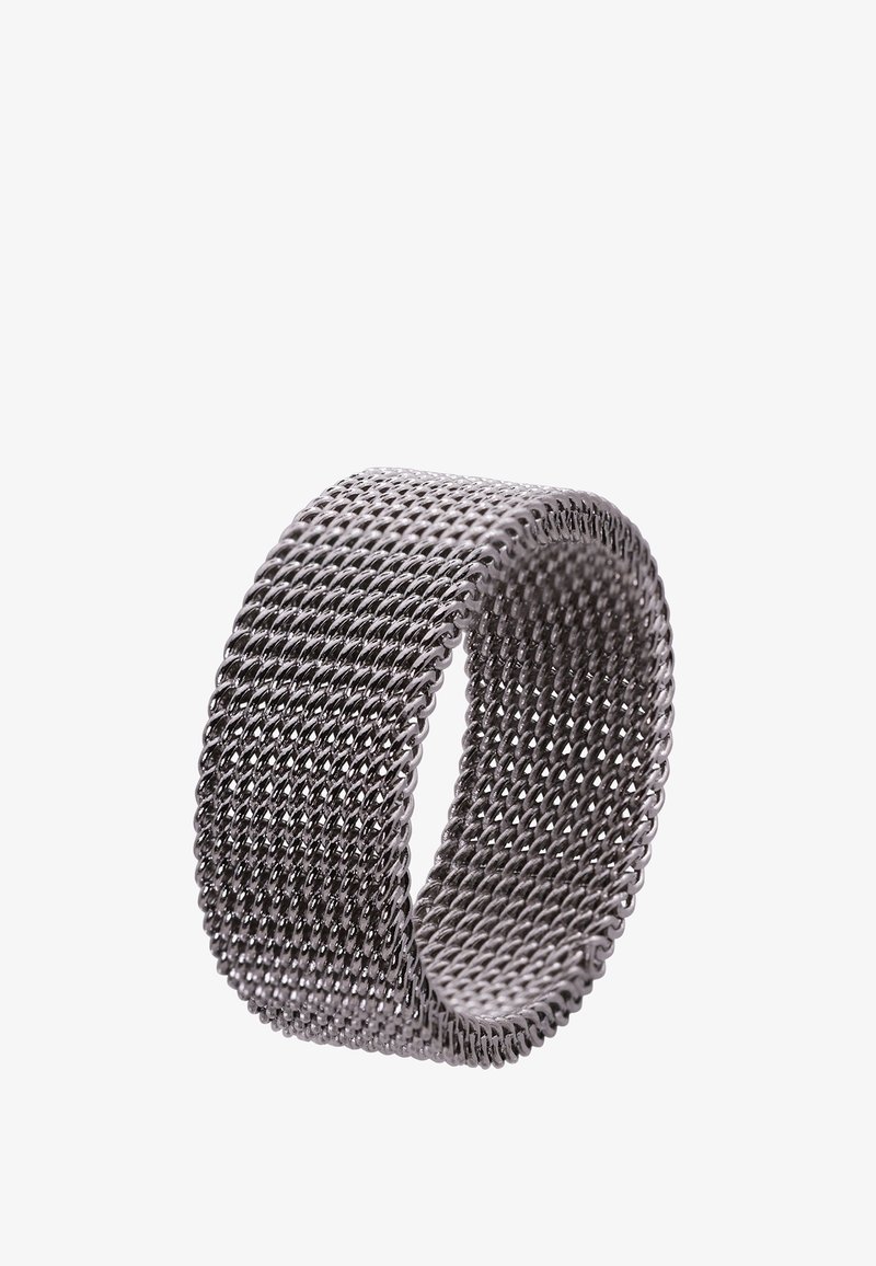 Bracciale in metallo a rete grigio scuro; presenta una texture flessibile e tessuta, forma cilindrica e bordi lisci per un aspetto moderno.