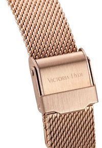 Roseguld mesh metal watch rem med en spænde indgraveret med mærkenavnet Victoria Hyde.
