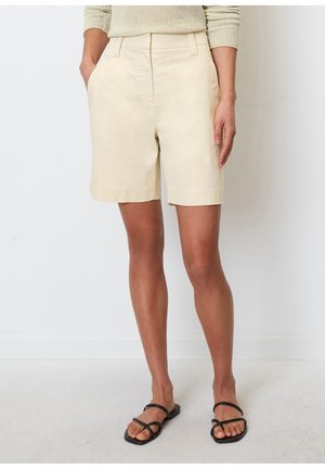 Shorts - light brown