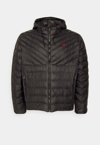 Vald, black