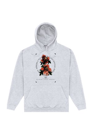 Lysegrå hættetrøje med frontlomme, der har et rødt og sort blomsterdesign samt cirkulær tekst omkring blomsterne.