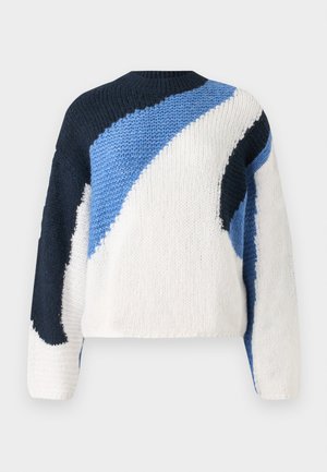Pletený sveter v bielej, modrej a tmavomodrej farbe s abstraktným vzorom vlny, s okrúhlym výstrihom a dlhými rukávmi. Textúrovaná tkanina.