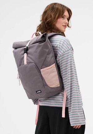 AEVOR, BACKPACK ROLLTOP MEDIUM UNISEX - Hiking rucksack - tropical - grau