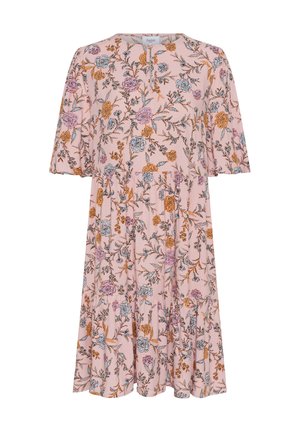 Blomsterkjole i lyserødt stof med korte ærmer, rund halsudskæring og et lagdelt skørt. Dekoreret med flerfarvede blomster mønstre.