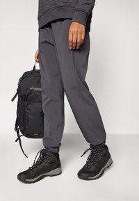 Columbia PFG UNCHARTED™ PULL ON PANT - Āra bikses - shark