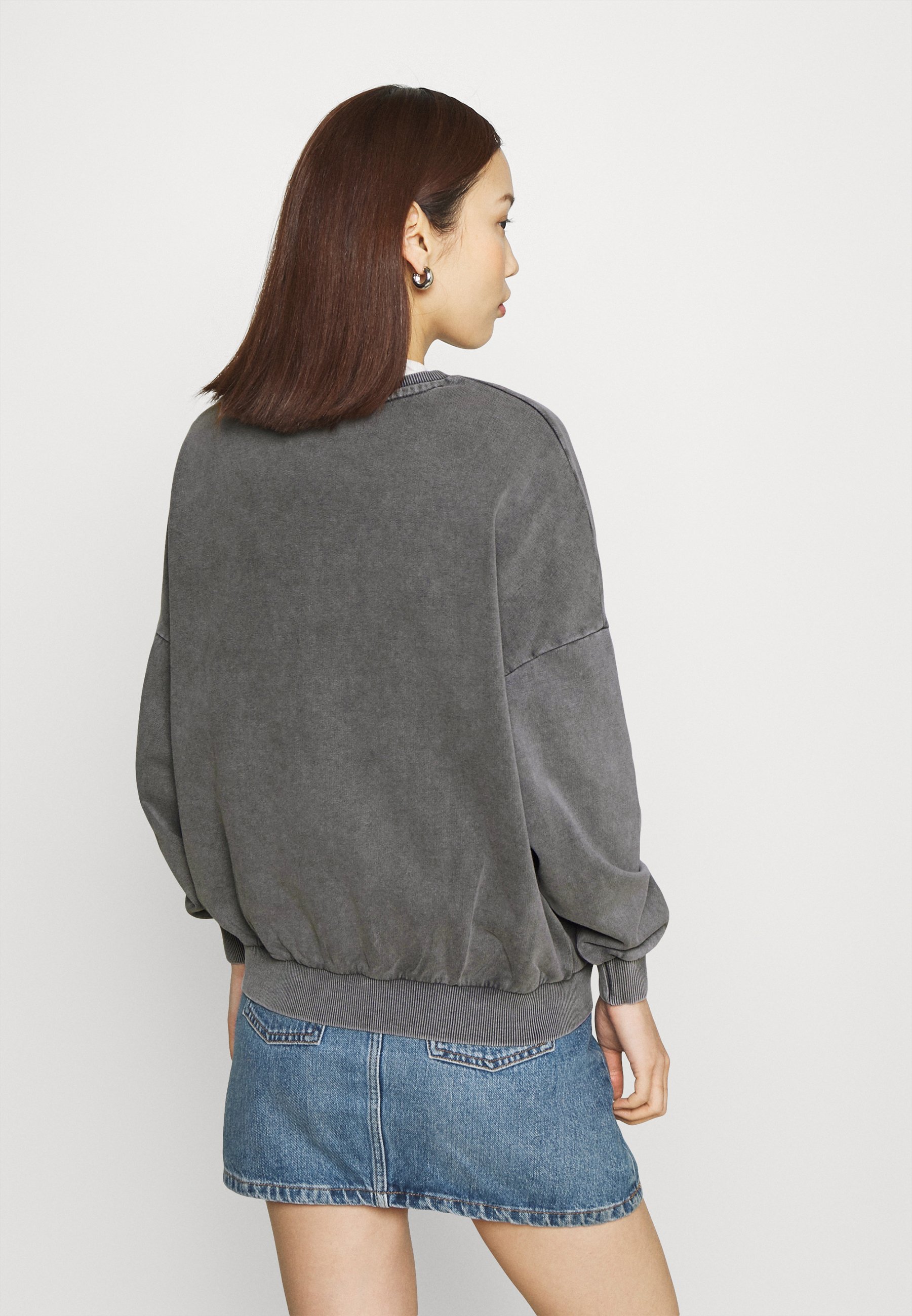 Women Sweatshirt Women Sweatshirt