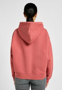 Lee ESSENTIAL HOODIE - Sudadera - cinnamon