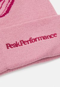 Peak Performance MOUNTAIN UNISEX - Čepice - bitter root/beetroot purple