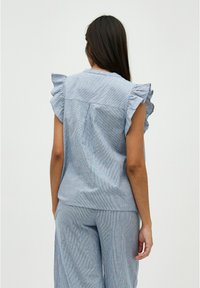 mbyM GEMALA-M - T-shirt con stampa - blue white stripe