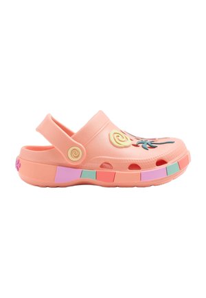 Marks & Spencer, KIDS’ MOANA™ CLOGS (4 SMALL-2 LARGE). - Badesandaler - coral mix