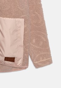 Molo UBERTO WITH HOOD AND ZIPPER UNISEX - Giacca in pile - soft mushroom