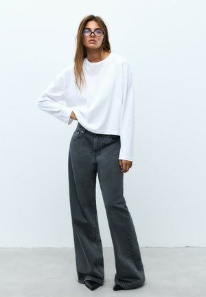 PULL&BEAR, MID-RISE - BAGGY JEANS-JEANS - Jean flare - neon blue