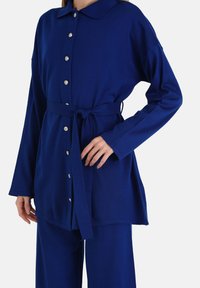 Modanisa DARK SAXE BENIN - Vest - darker