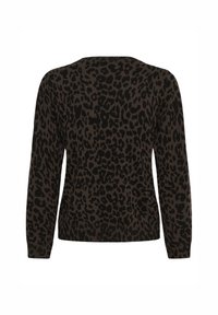 Suéter marrón con un estampado de leopardo negro, mangas largas, cuello redondo y detalles de dobladillo acanalado. Material de punto suave.