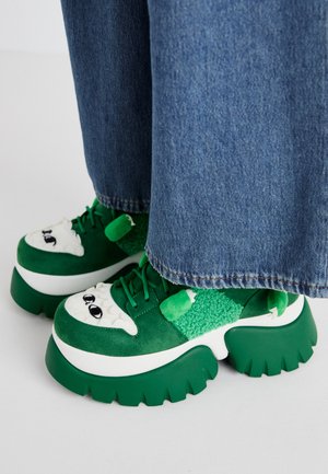 Koi Footwear BEANZILLA - Trainers - green