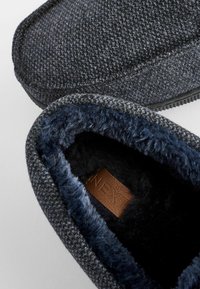 Next REGULAR FIT - Šlepetės - navy blue
