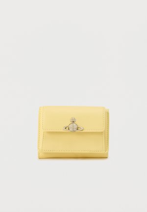 SMALL FLAP PURSE - Portemonnee - pastel yellow