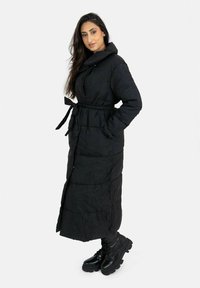 Cherry Koko Cappotto invernale - schwarz