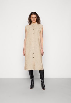 WARENA - Vapaa-ajan mekko - cashmere cream