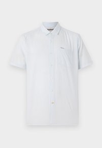 Camisa de manga curta azul claro feita de um tecido texturizado, com botão na frente, um bolso no peito esquerdo e um logotipo discreto da marca.