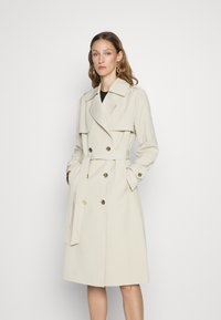 MICHAEL Michael Kors - DRAPY - Trenchcoat - dune Thumbnail Image 1