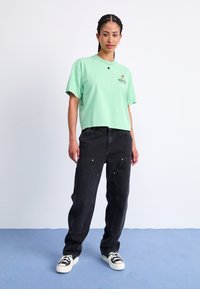 Obey Clothing VISUAL DISRUPTORS - Triko s potiskem - quiet green
