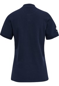 Marineblå polo skjorte med korte ærmer, klassisk krave og glat tekstur. Har forstærkede sømme og lette sidesplitter i kanten.