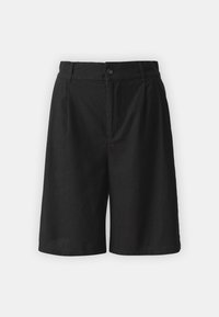 Shorts noirs mi-cuisses avec une fermeture à boutons et des passants pour ceinture, présentés sur un fond blanc uni.