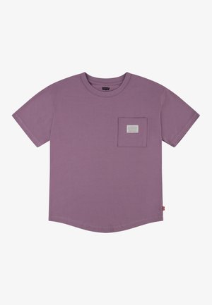 Purple short-sleeve Levi's t-shirt with a round neck and a chest pocket featuring a white rectangular label.