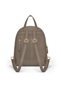 Mochila de cuero gris con dos correas ajustables, asa superior y herrajes en tono dorado. Presenta un acabado texturizado y un bolsillo con cremallera.