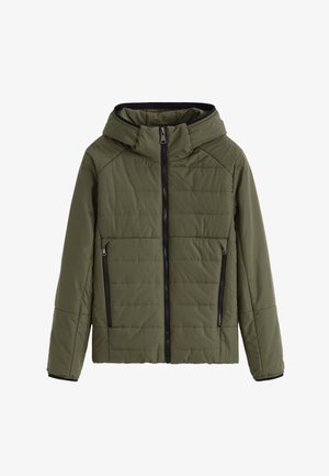 Veste matelassée olive avec capuche, fermeture éclair intégrale à l'avant et deux poches latérales zippées, conçue pour les temps froids.