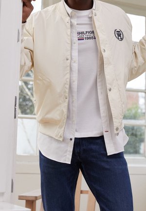 Bombertakki - off-white