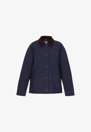 Marineblauwe jas met een bruine corduroy kraag, knoopsluiting aan de voorkant, twee grote opgestikte zakken en een borstzak. Zacht stoftextuur.