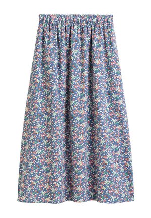 Niebieska spódnica midi z elastycznym pasem, ozdobiona gęstym kwiatowym wzorem w kolorach różowym, białym i zielonym.