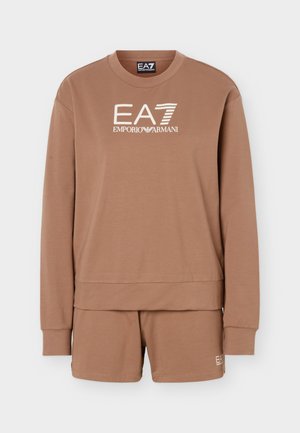 EA7 Emporio Armani, TRAIN TRACKSUITS SHORTS MAXILOGO - Φόρμα - acorn