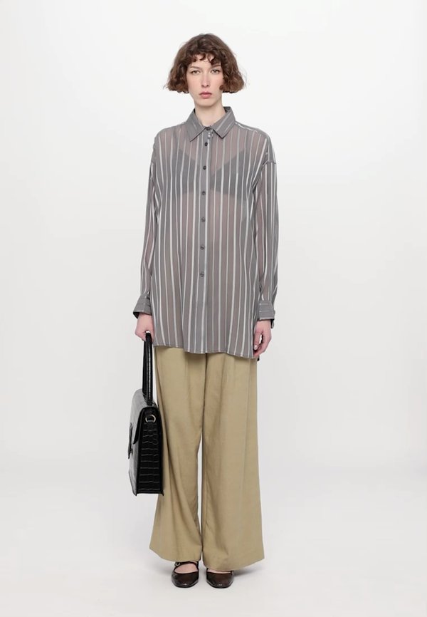 OVERSIZE SHIRT - Button-down blouse - cloudburst3