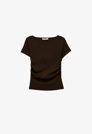 Koton, BOAT NECK T-SHIRT . - T-shirt basic - brown