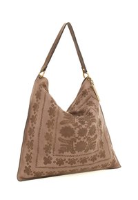 Borsa a spalla in pelle marrone con motivi floreali e paisley embossati, accessori in tono oro e una singola tracolla per il trasporto.