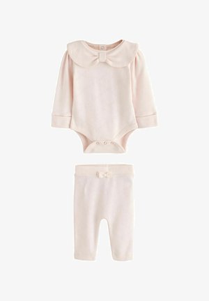 Soft pink long-sleeve baby bodysuit with a Peter Pan collar and matching pants, both featuring subtle textured patterns and small bow accents.