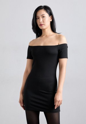 ZOE OFF SHOULDER DRESS - Jerseykleid - black