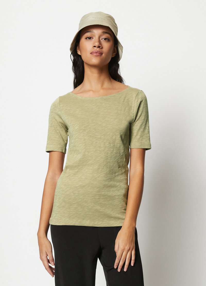 Marc O'Polo SHORT SLEEVE BOAT NECK - T-Shirt basic - steamed sage/khaki ...
