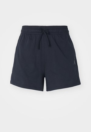 Shorts atletici de culoare bleumarin, fabricate dintr-un material care respinge umezeala, având un tiv elastic cu șnur și un mic logo.
