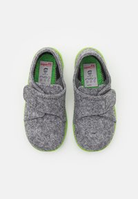 Superfit HAPPY OCTI UNISEX - Chaussons - grau/grün