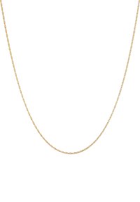 Collier en chaîne plaqué or avec un design fin de maillons torsadés. La chaîne est lisse, mettant en valeur une teinte jaune uniforme et une flexibilité modérée.