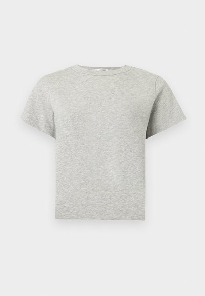 Ανοιχτό γκρι κοντομάνικο T-shirt με στρογγυλή λαιμόκοψη, ευθεία ραφή στο τελείωμα και απαλή, υφή υφάσματος.