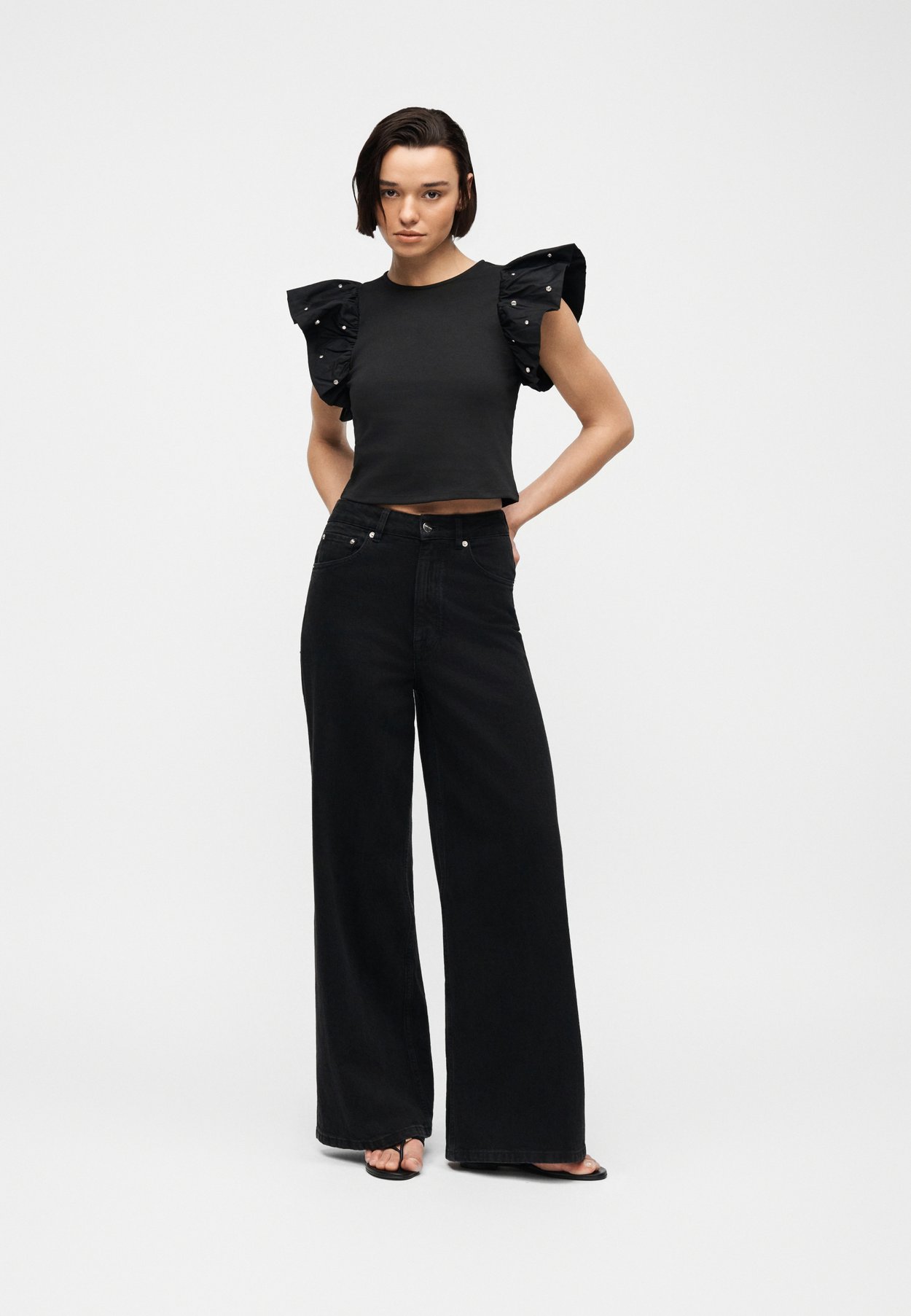 ONLMACY O NECK 