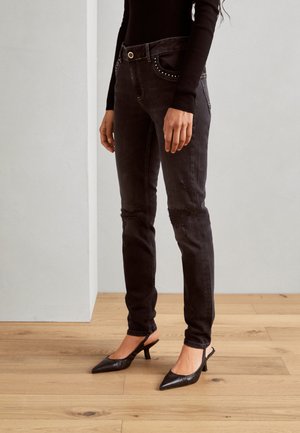 SCRATCH - Vaqueros slim fit - dark grey