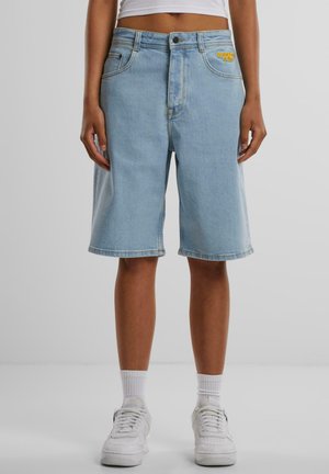X-TRA MONSTER - Jeans Shorts - moon